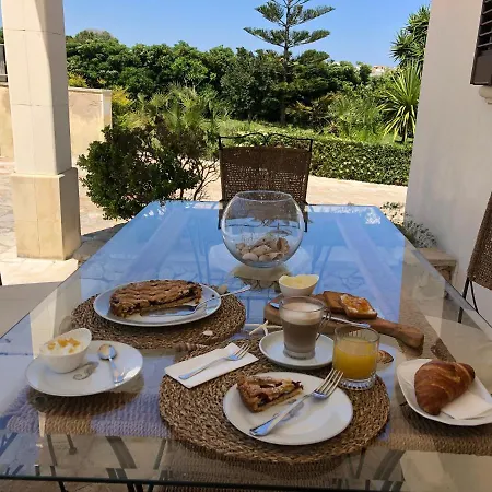 Striari Отель типа 